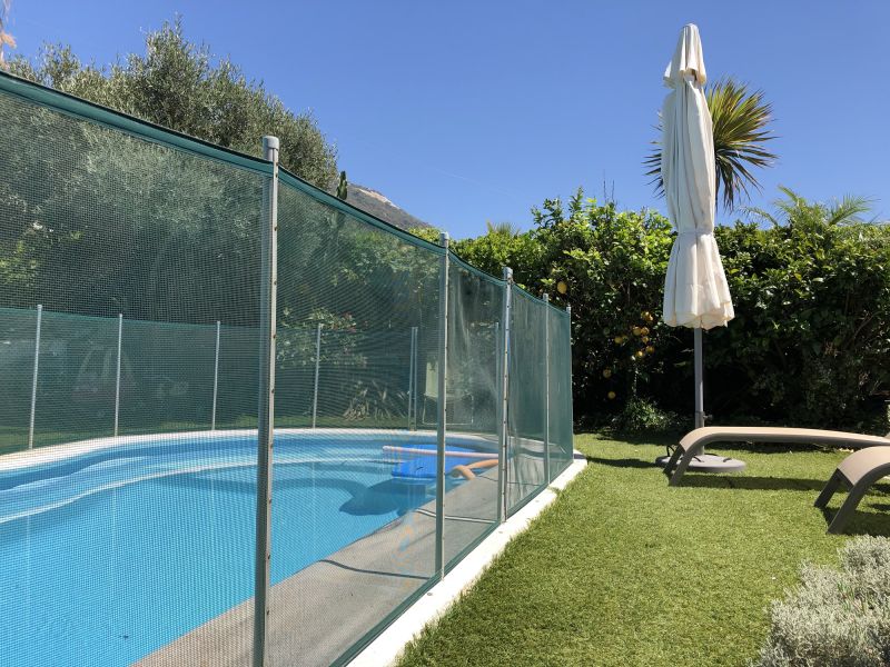 Removable Mesh Fence Panel